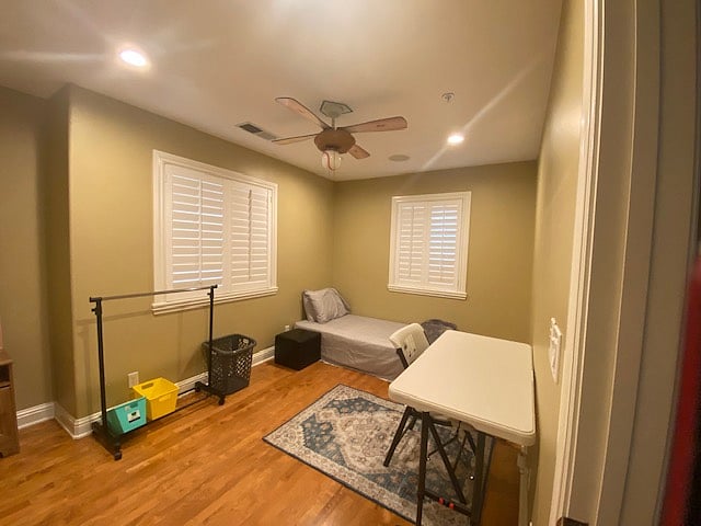 private bedroom with shared bathroom rent is 1400 including utilities and wifi and parking and cleaning. Acces to kitchen and Mail delivery