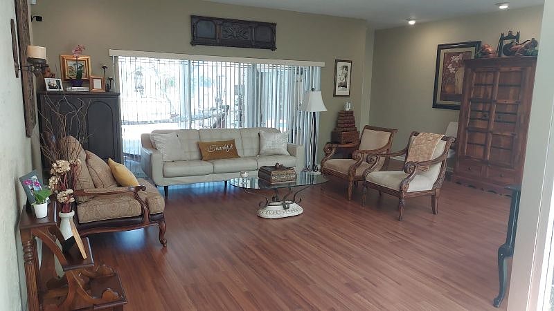 Furnished Finder property 490285_1 photo 6