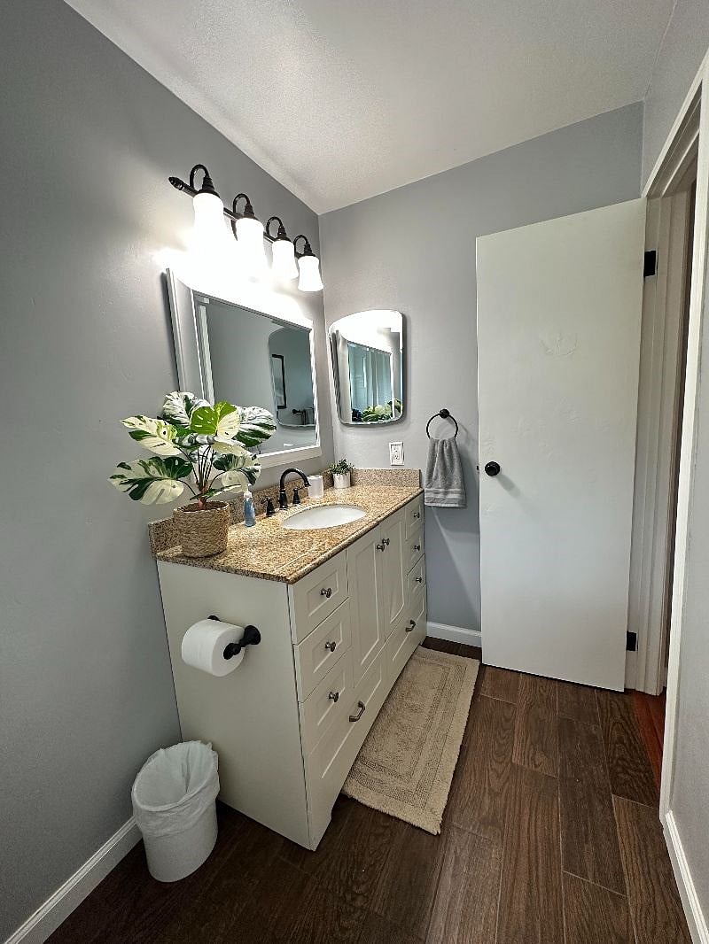 Furnished Finder property 490333_1 photo 18