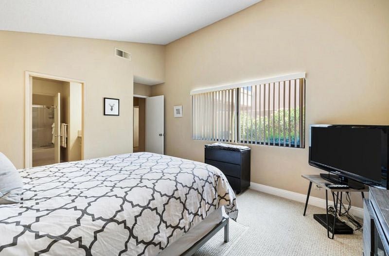Furnished Finder property 490455_1 photo 10