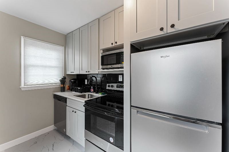 Furnished Finder property 490456_1 photo 11