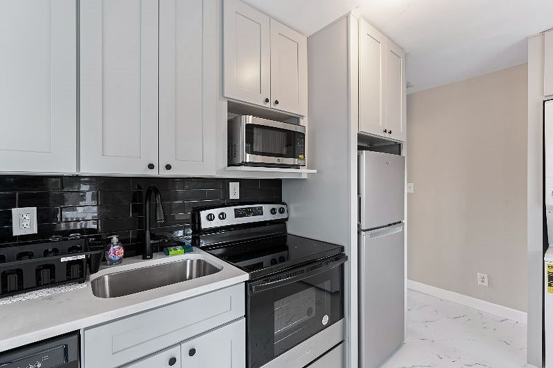 Furnished Finder property 490456_1 photo 13