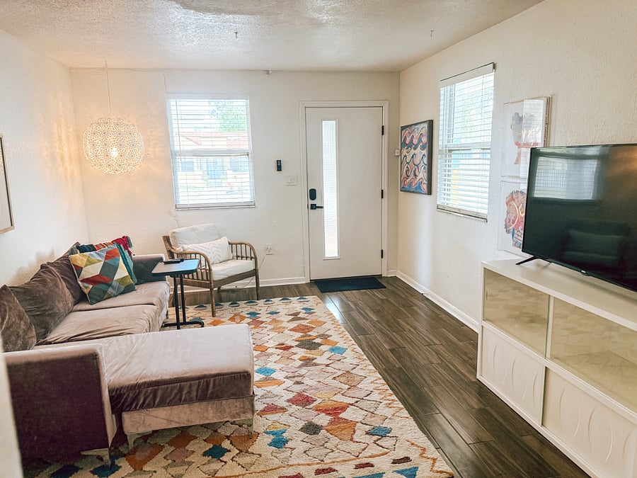 Furnished Finder property 490461_2 photo 3