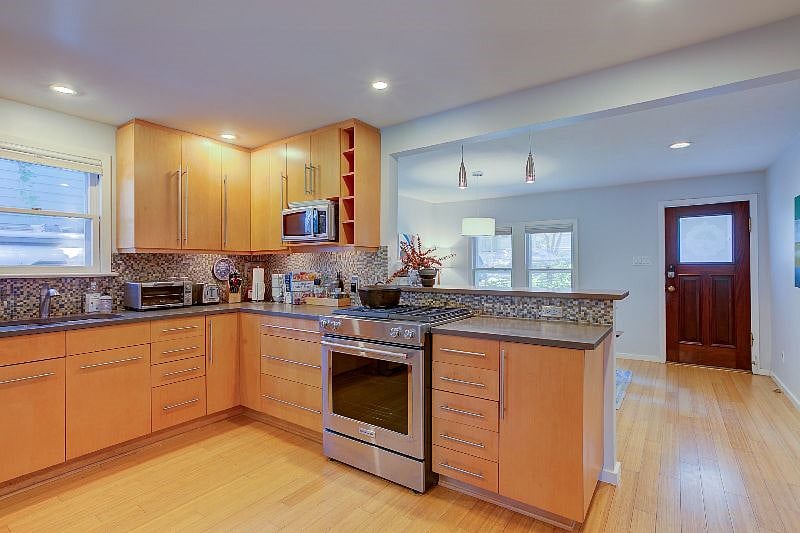 Furnished Finder property 490464_1 photo 17