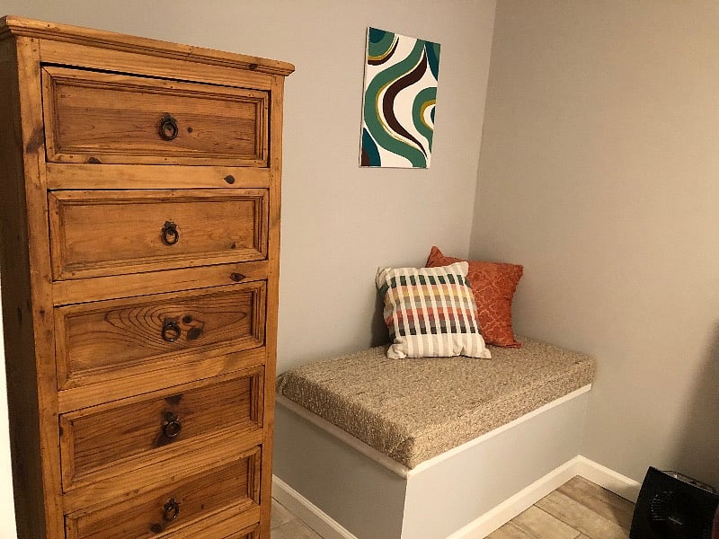 Bedroom built-in seat