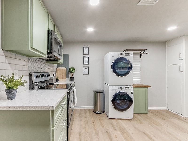 Furnished Finder property 490531_1 photo 17