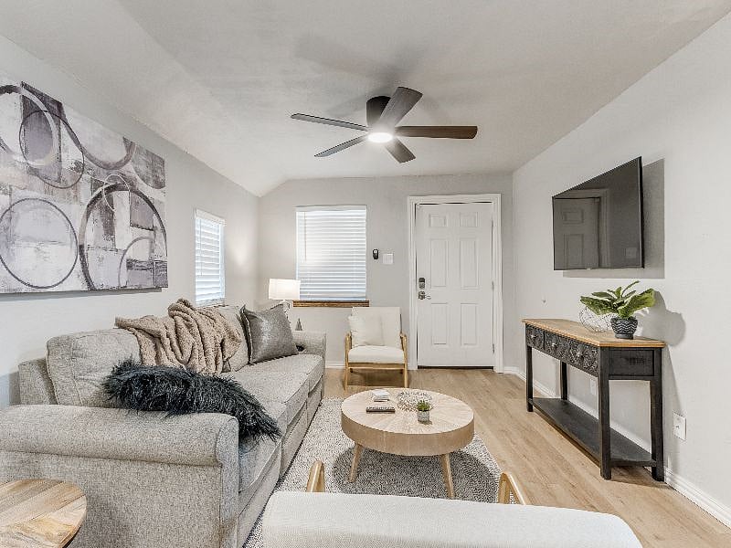 Furnished Finder property 490531_1 photo 11