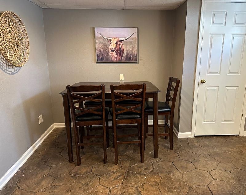 Furnished Finder property 490563_1 photo 7