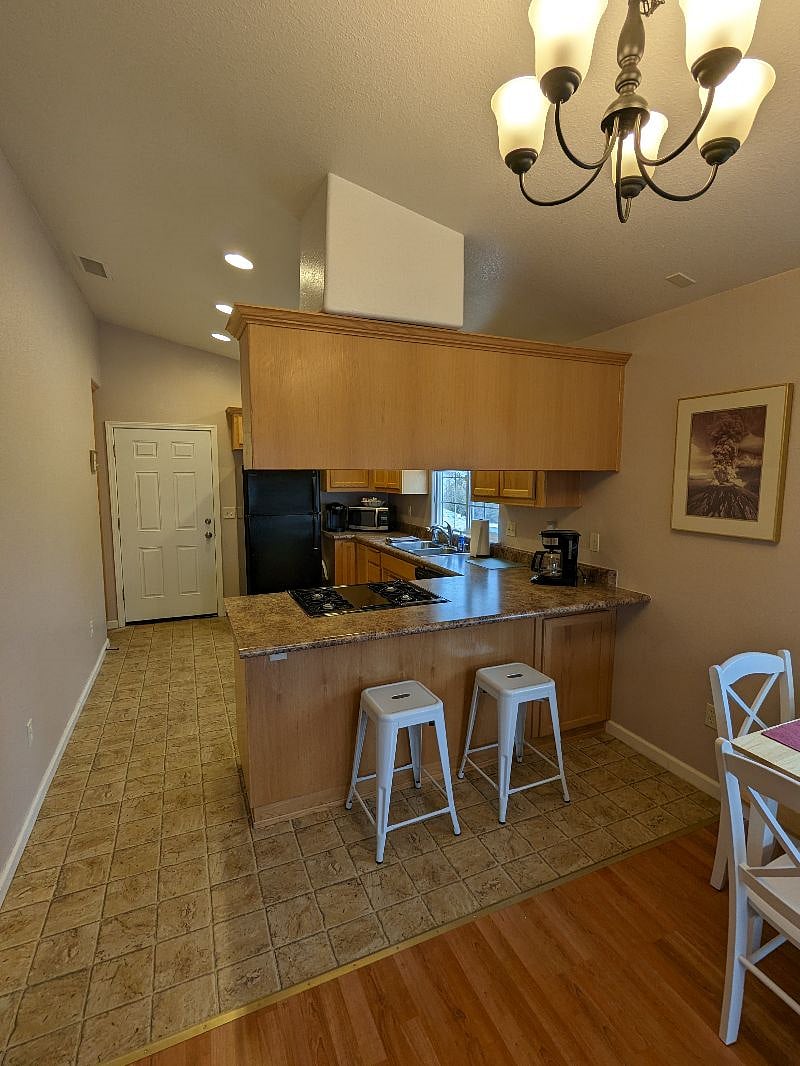 Furnished Finder property 490588_1 photo 12
