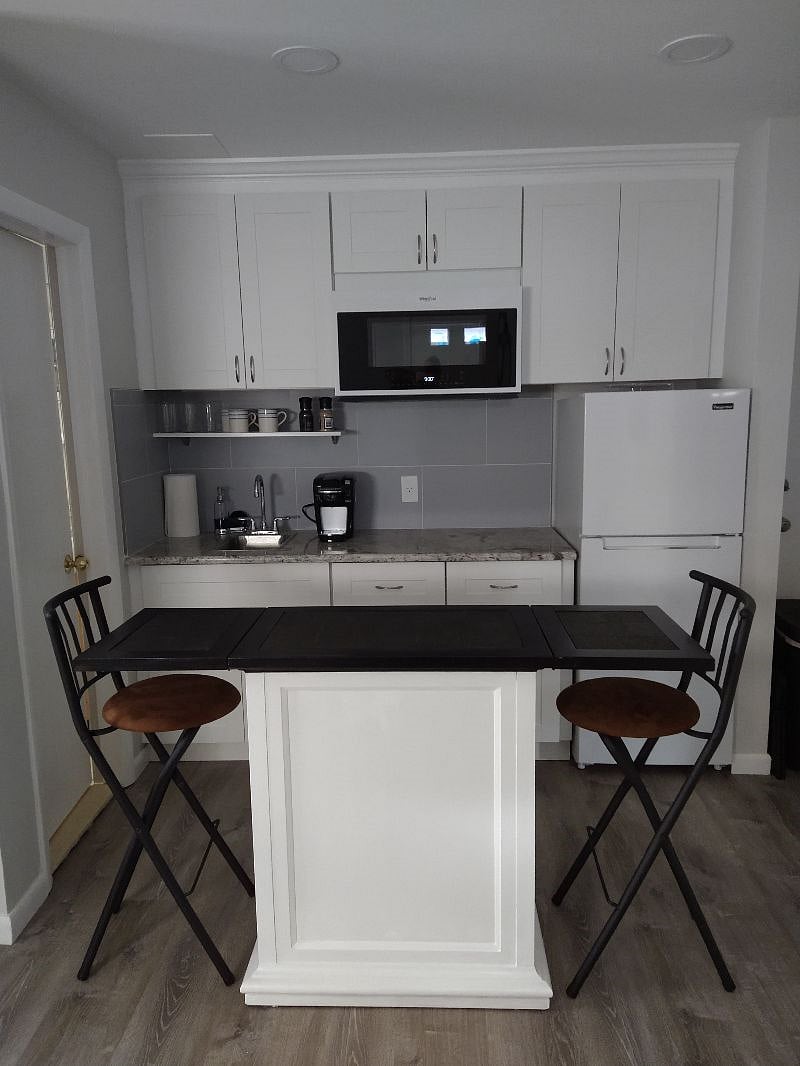 Furnished Finder property 490680_1 photo 6
