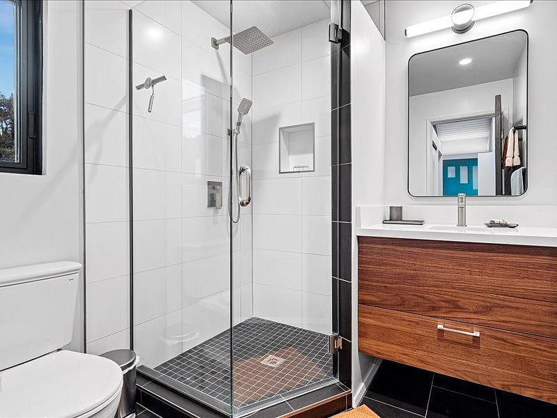Furnished Finder property 490710_1 photo 18