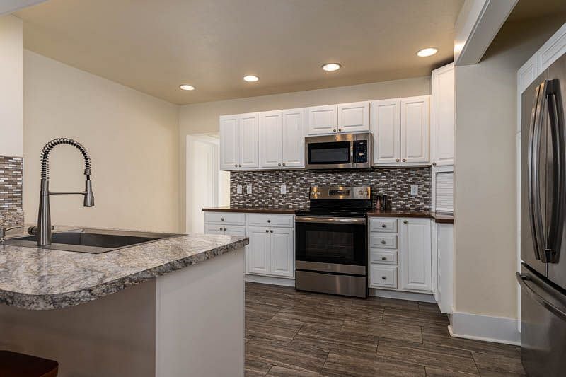 Furnished Finder property 490721_1 photo 9