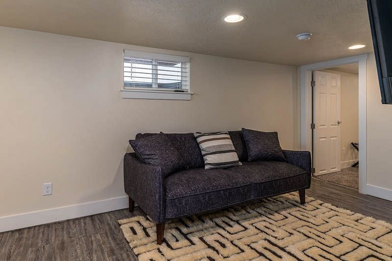 Furnished Finder property 490721_1 photo 22