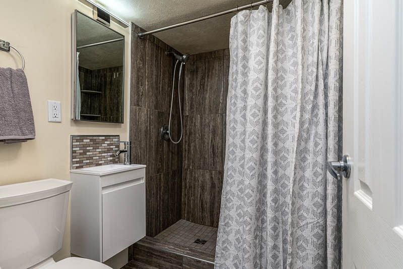 Furnished Finder property 490721_1 photo 28