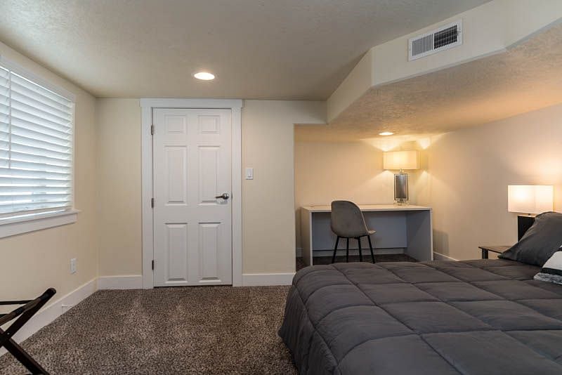 Furnished Finder property 490721_1 photo 36