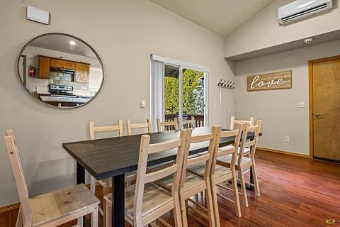 Furnished Finder property 490832_1 photo 15