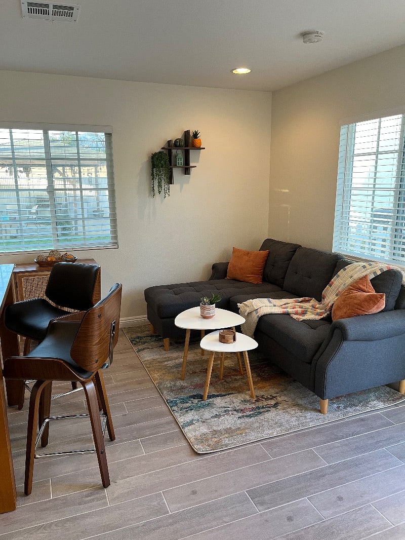 Furnished Finder property 490884_1 photo 2
