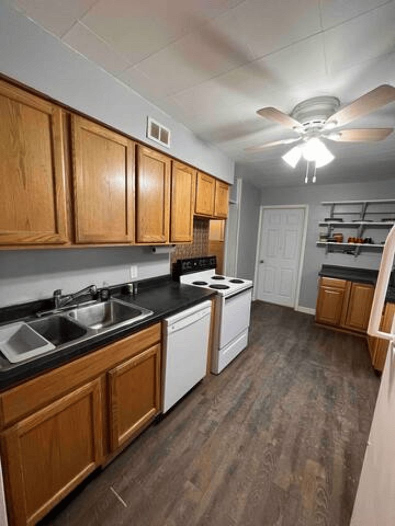 Furnished Finder property 490898_1 photo 11