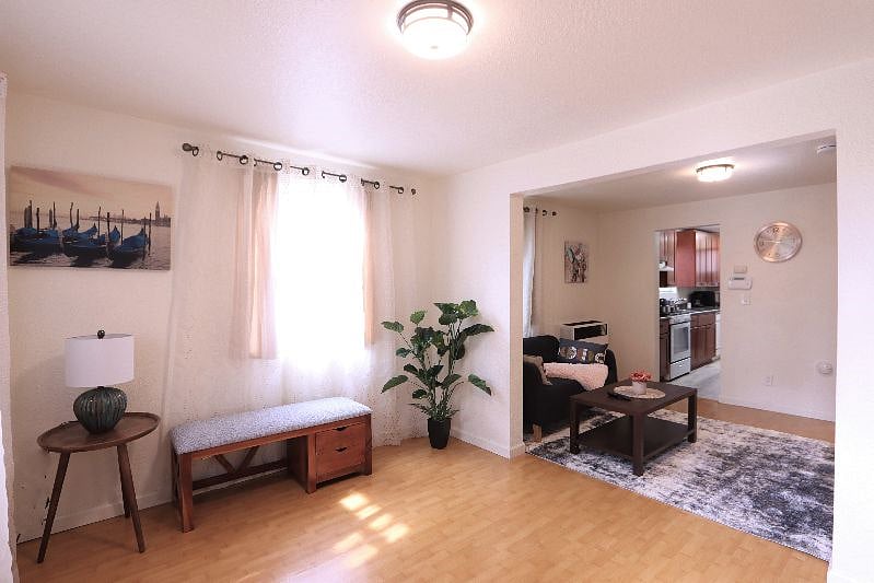 Furnished Finder property 490930_1 photo 9
