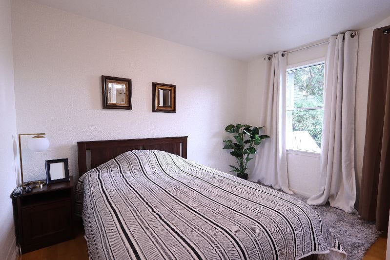 Furnished Finder property 490930_1 photo 11