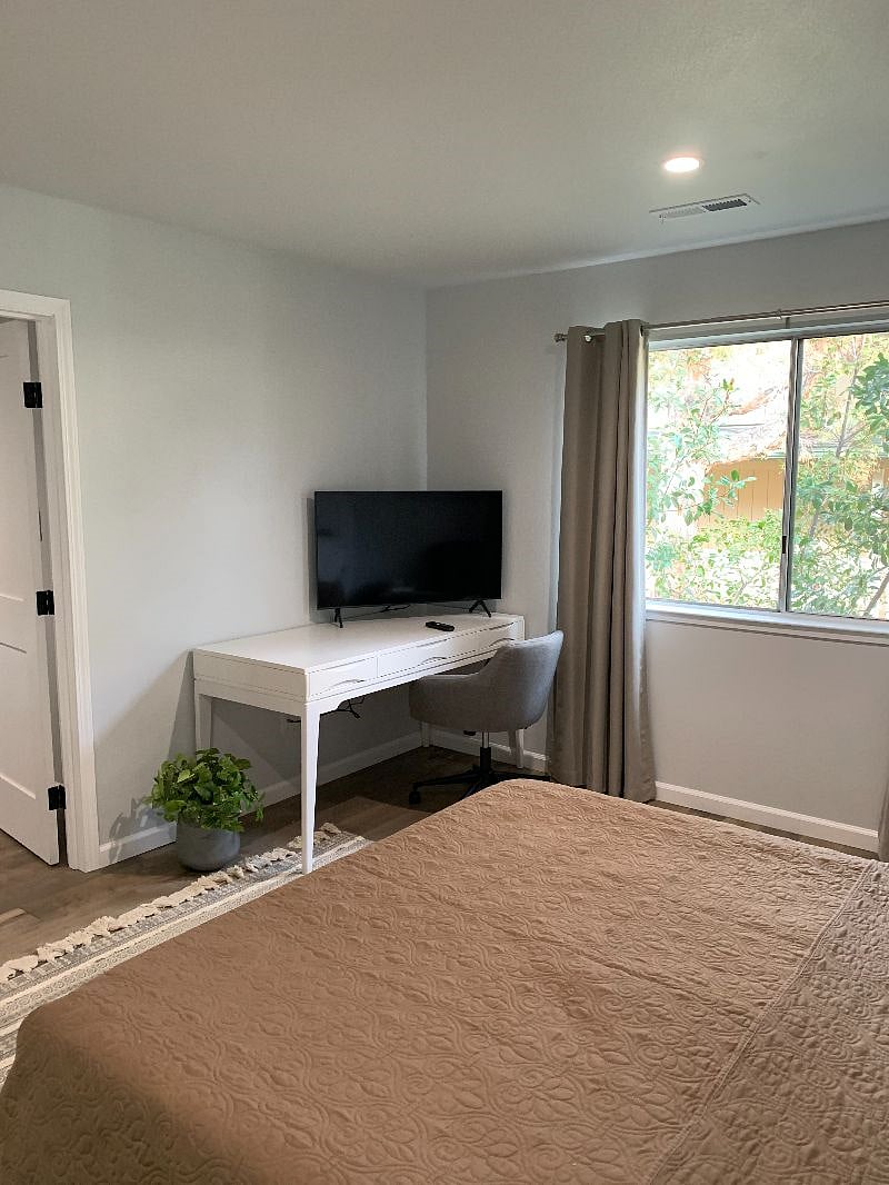 Furnished Finder property 490941_1 photo 7