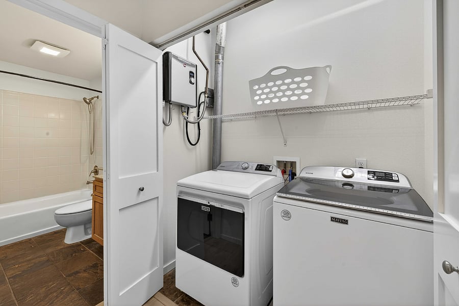 Furnished Finder property 490956_1 photo 20