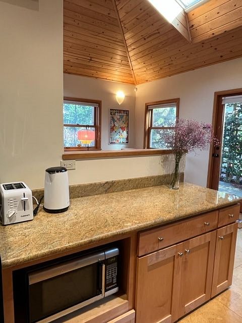 Furnished Finder property 491002_1 photo 12