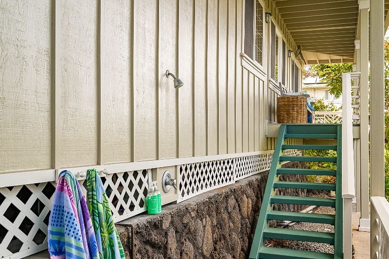 Outdoor shower with hot water for your use after a day at the beach!