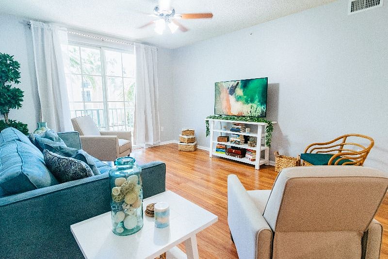 Furnished Finder property 491165_1 photo 2