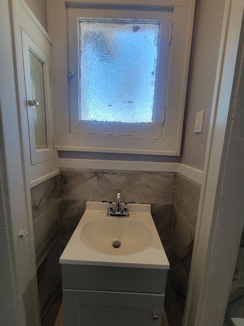Furnished Finder property 491335_3 photo 4