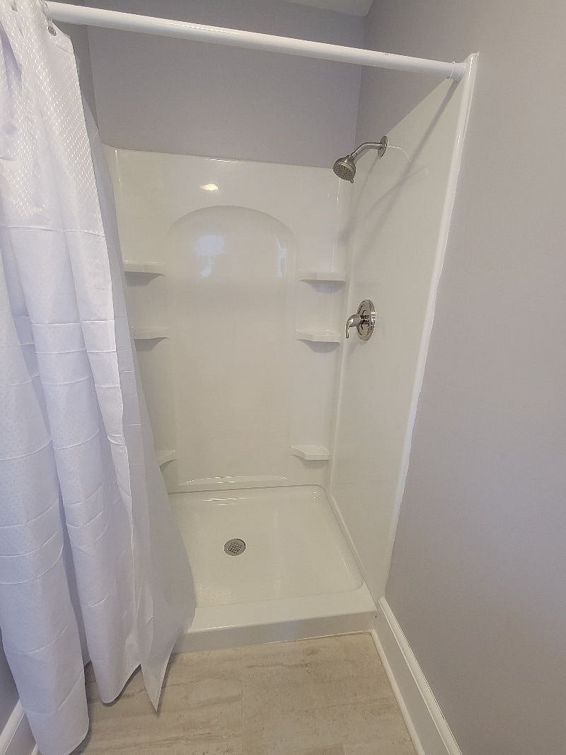 Furnished Finder property 491335_4 photo 6