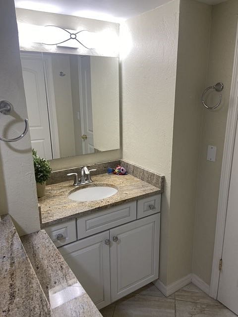 Furnished Finder property 491520_1 photo 8