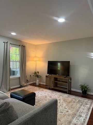 Furnished Finder property 491531_1 photo 3