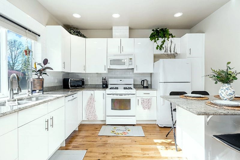 Furnished Finder property 491574_1 photo 6