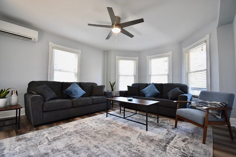 Spacious living room with plenty of seating