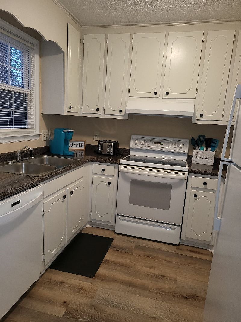 Furnished Finder property 491697_1 photo 12