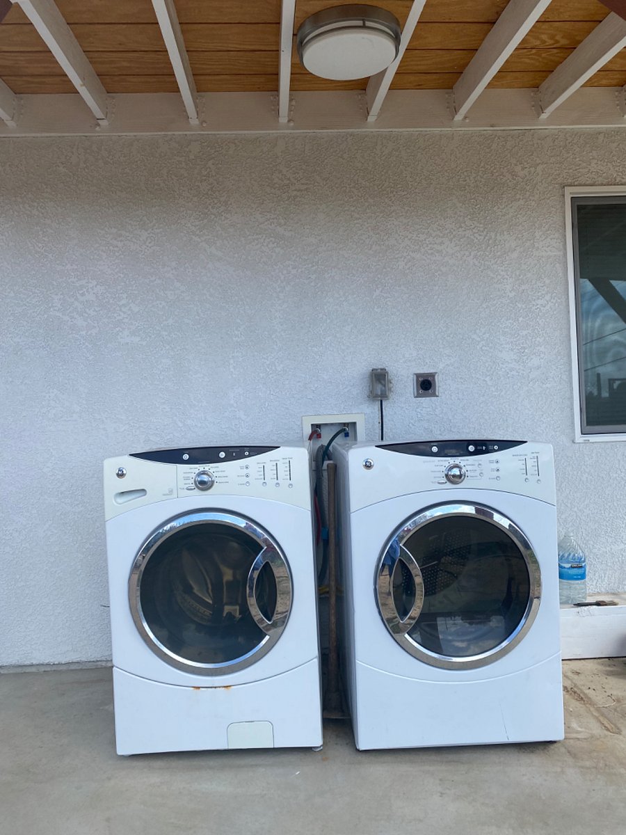 Washer and dryer 