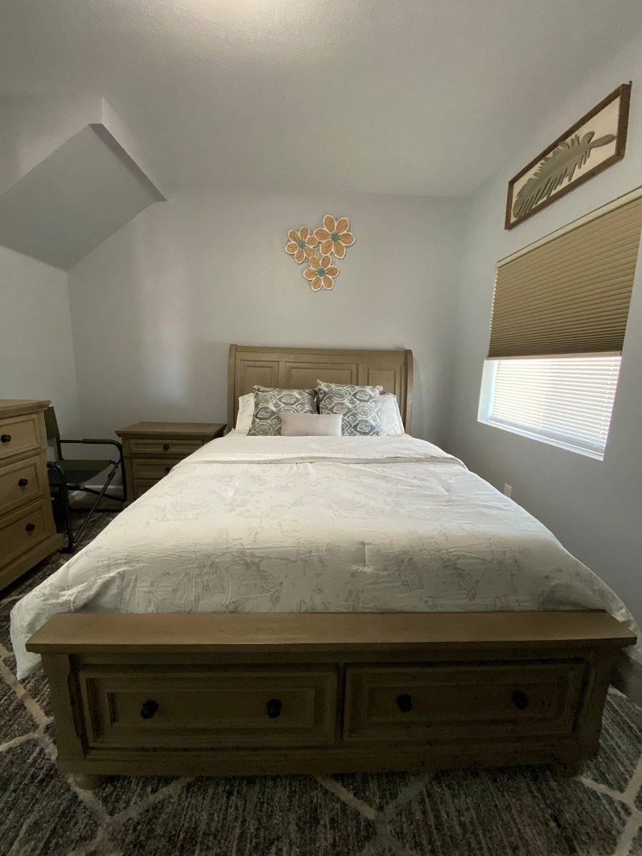 Downstairs primary bedroom 