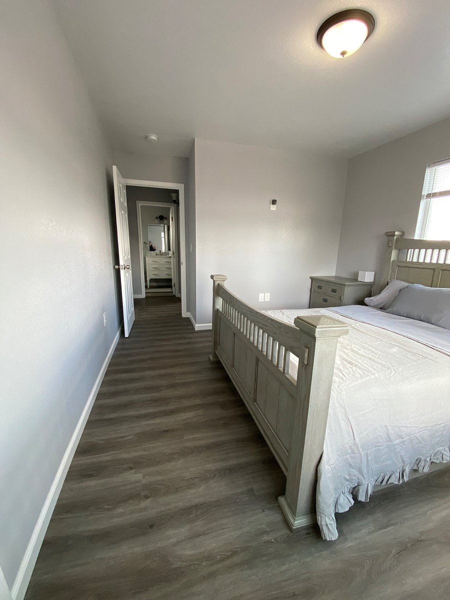 Upstairs Bedroom # 3 (Mountain View Room)