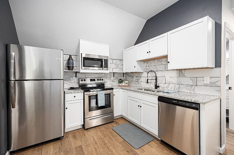 Furnished Finder property 491914_1 photo 24