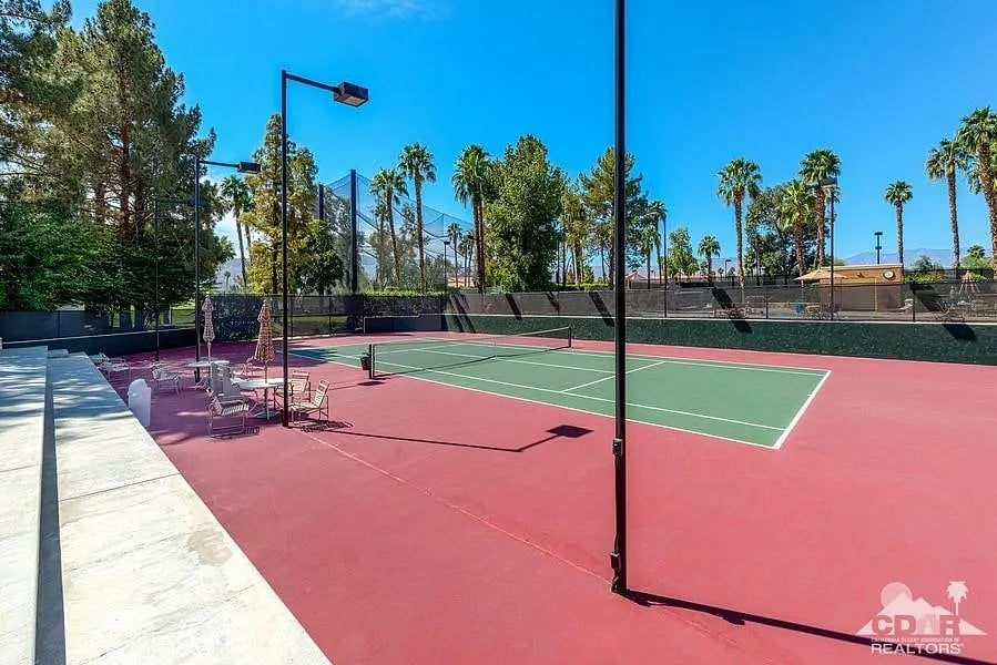 Pickle Ball Courts