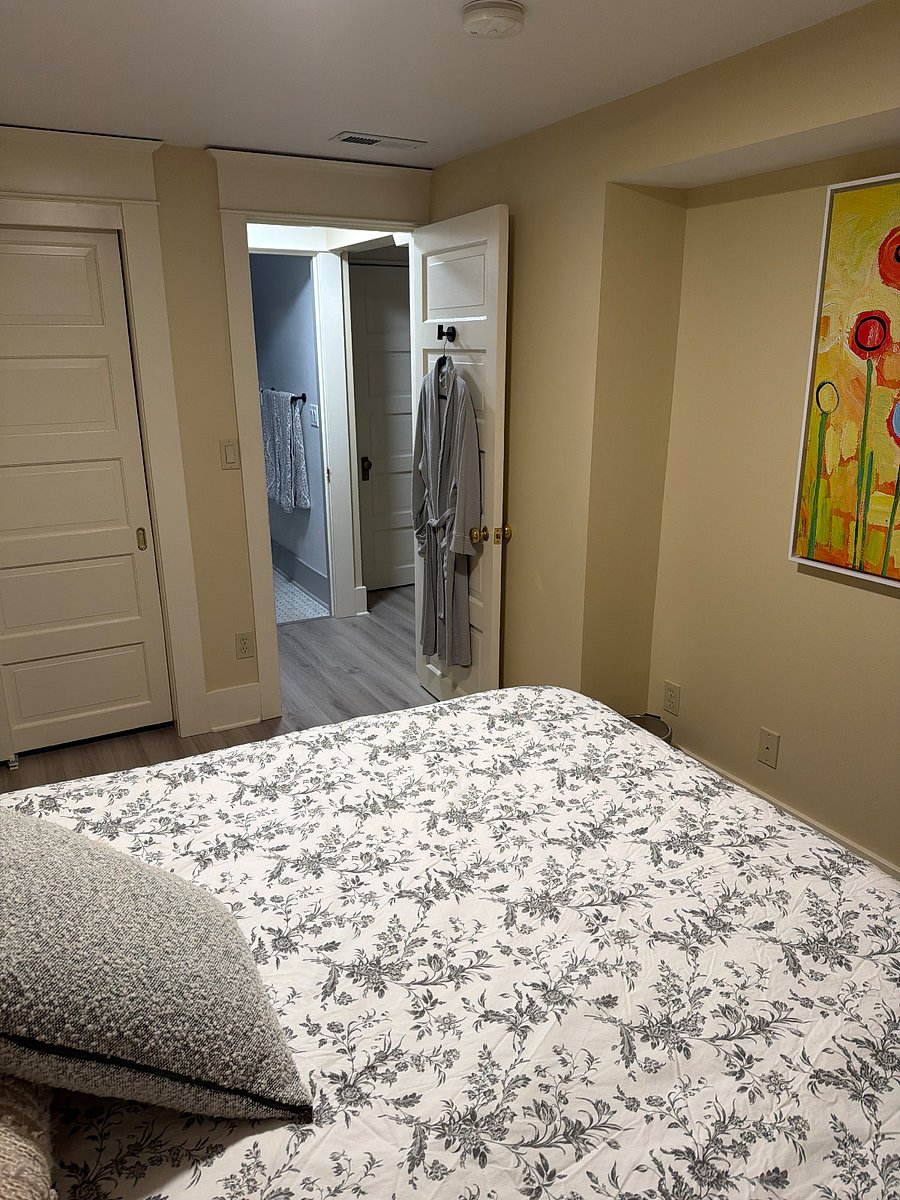 Furnished Finder property 492053_1 photo 24