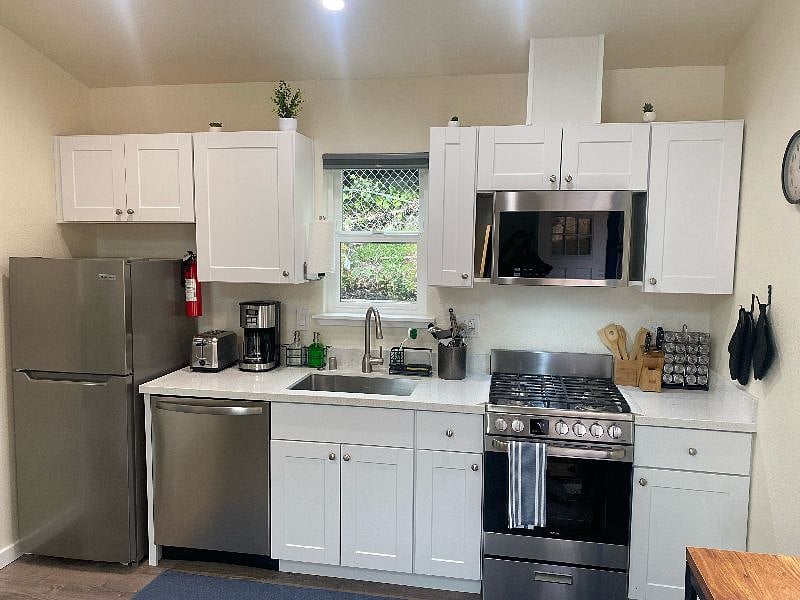 Furnished Finder property 492077_1 photo 11