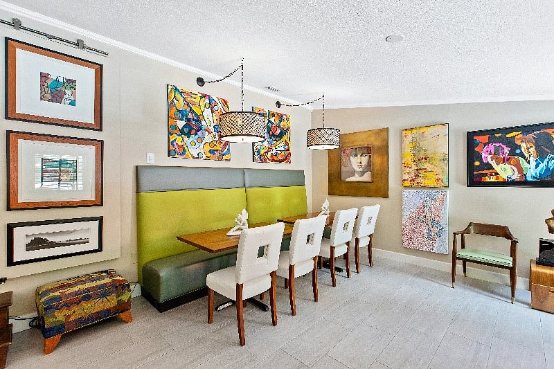 Home has two dinning areas. Guests have use of the modern and fully furnished kitchen. Two living areas. Home and bedroom was recently expanded in June 2026.