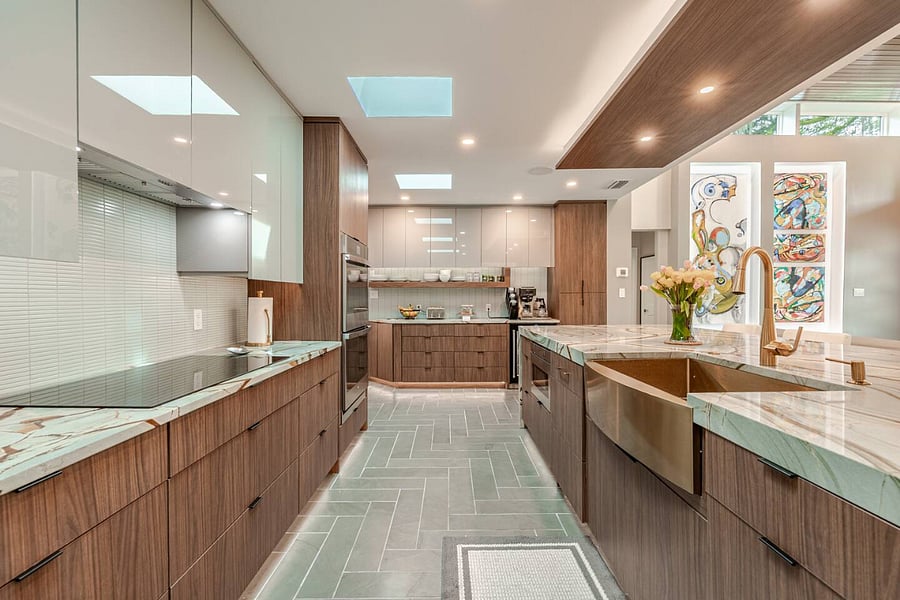 Home has two dinning areas and two living areas. Guests have use of the modern and fully equipped kitchen. Home and bedroom were recently expanded in June 2026.