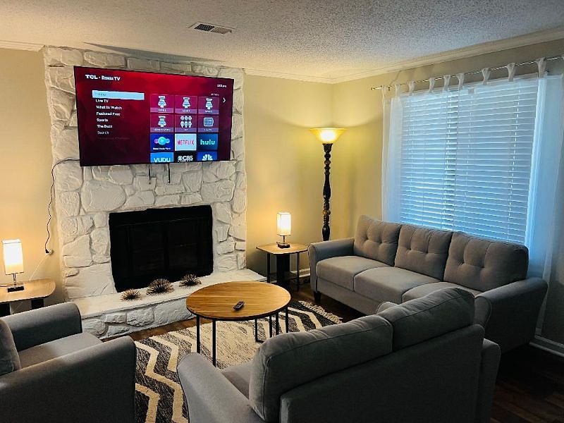 Furnished Finder property 492169_1 photo 2