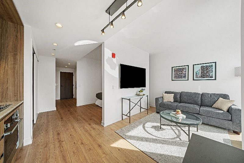 Furnished Finder property 492295_2 photo 3