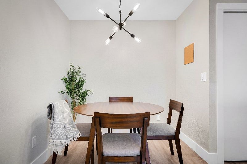 Furnished Finder property 492301_1 photo 16