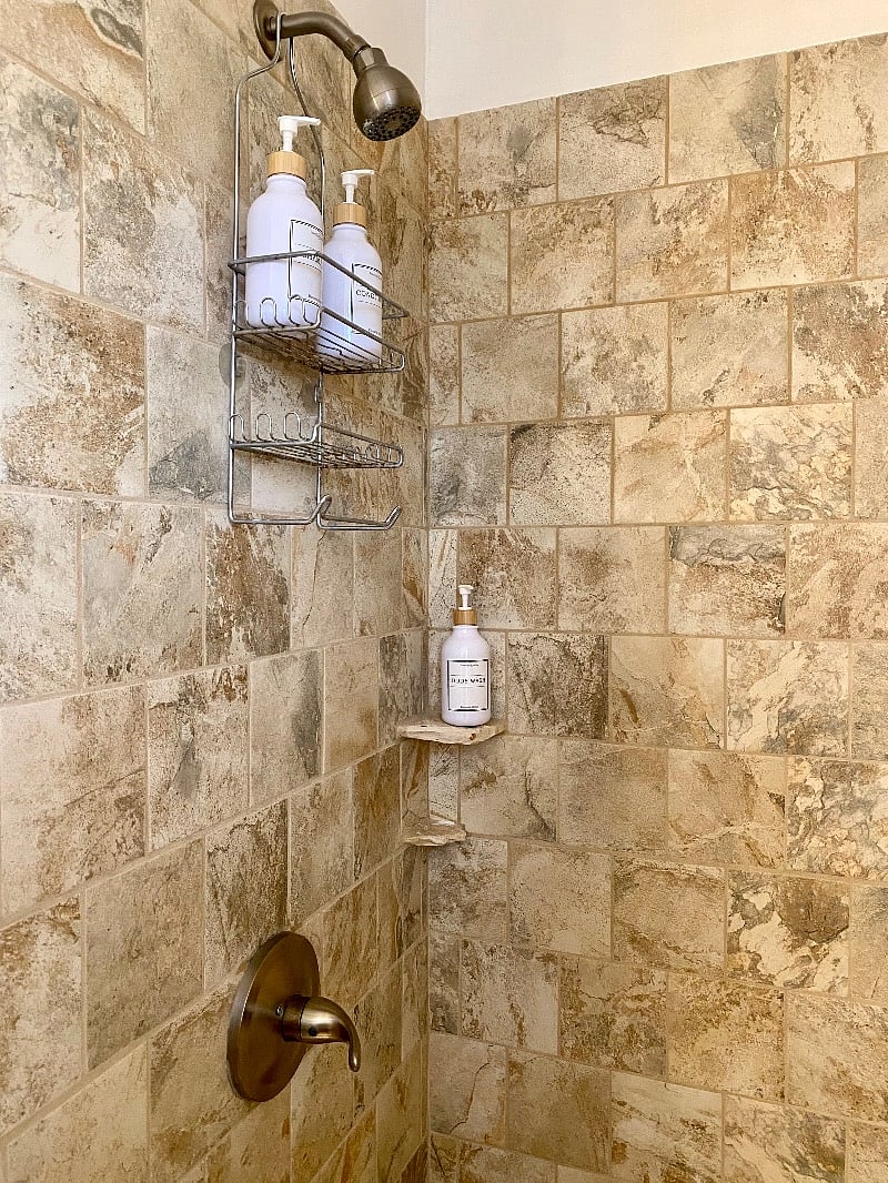 Shampoo, conditioner, and body wash included in both bathrooms