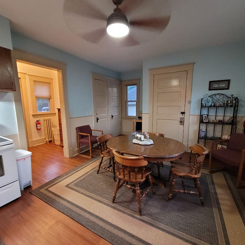 Furnished Finder property 492399_1 photo 11